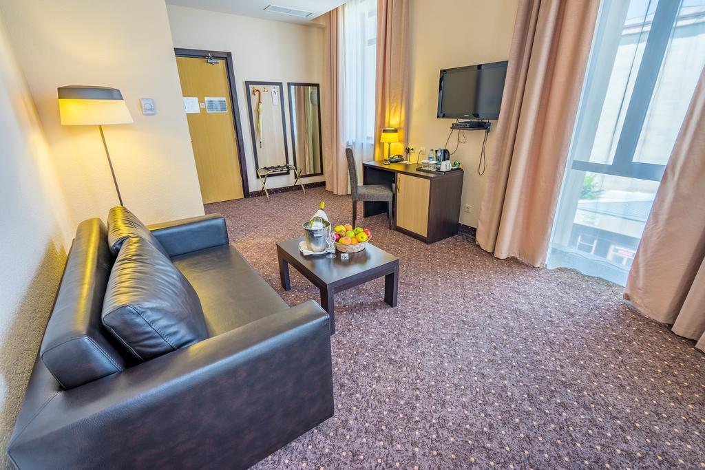 Hotel Lomsia Akhaltsikhé Extérieur photo