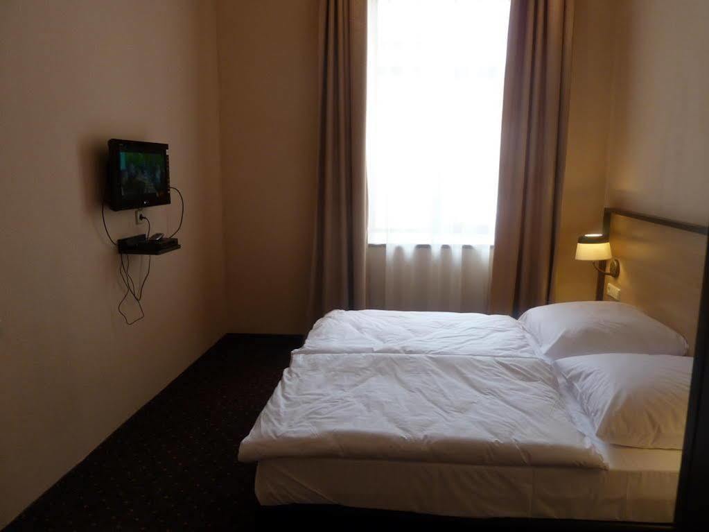 Hotel Lomsia Akhaltsikhé Extérieur photo