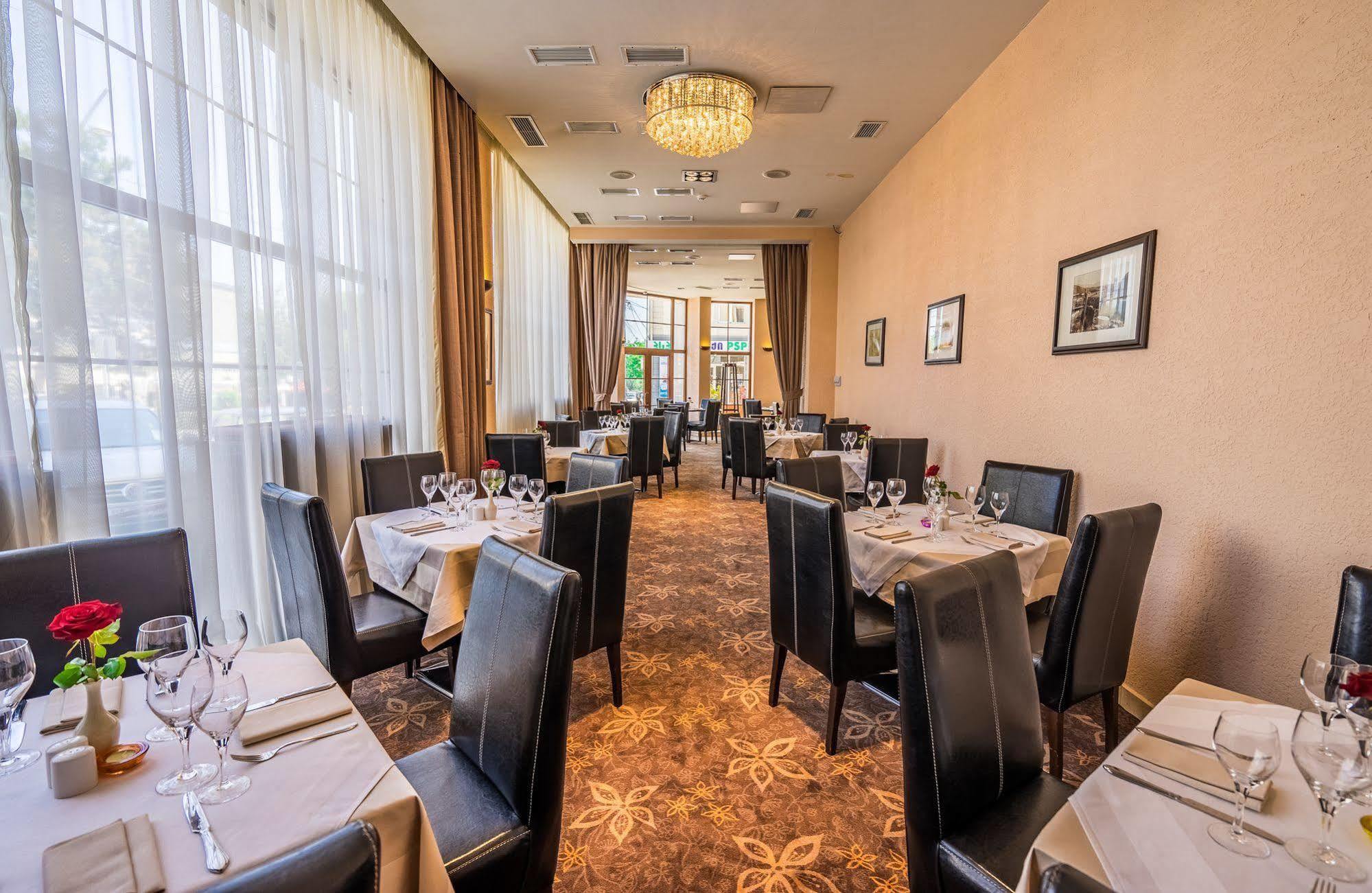 Hotel Lomsia Akhaltsikhé Extérieur photo
