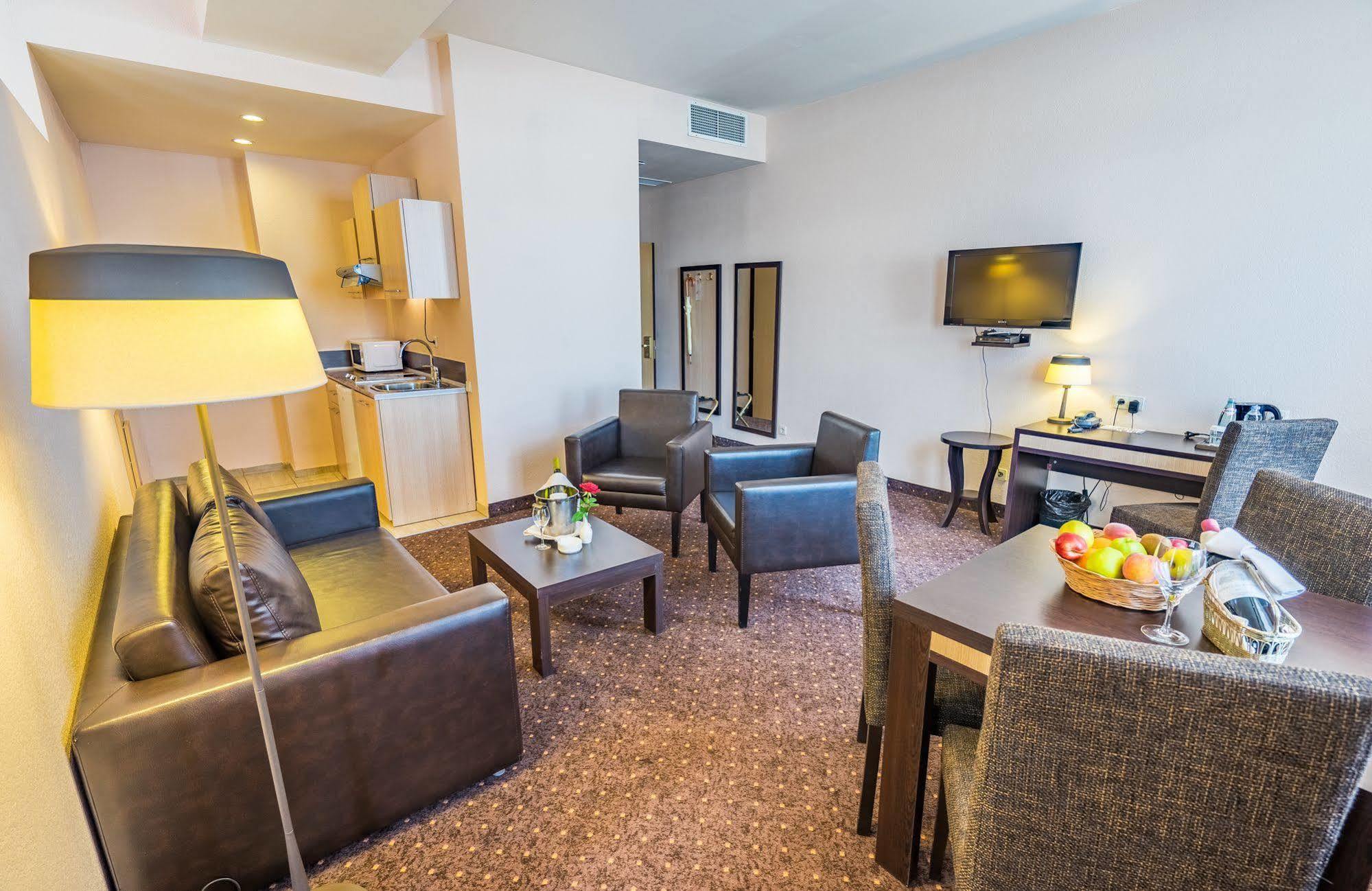 Hotel Lomsia Akhaltsikhé Extérieur photo